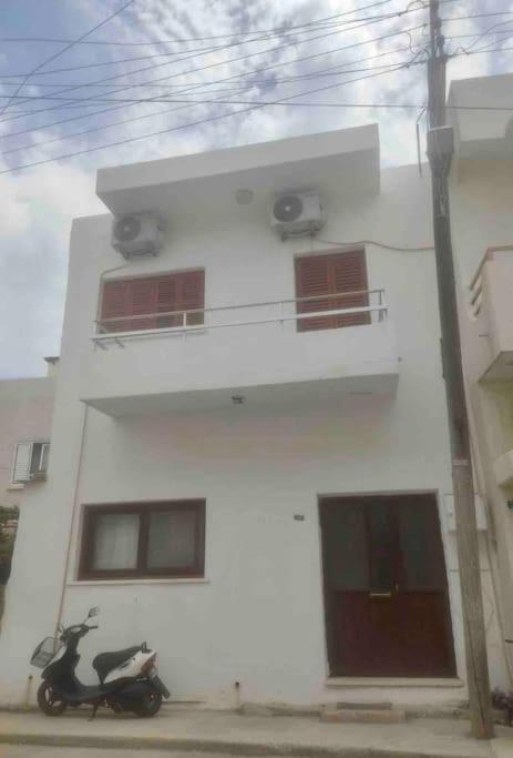 Arsinoe Guest House 法马古斯塔 外观 照片